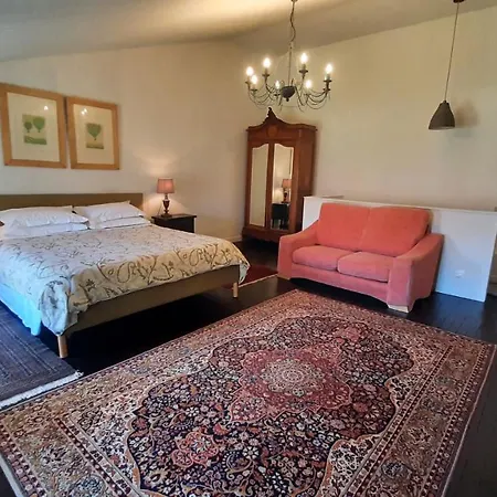 Beautiful, Luxurious And Ideally Situated