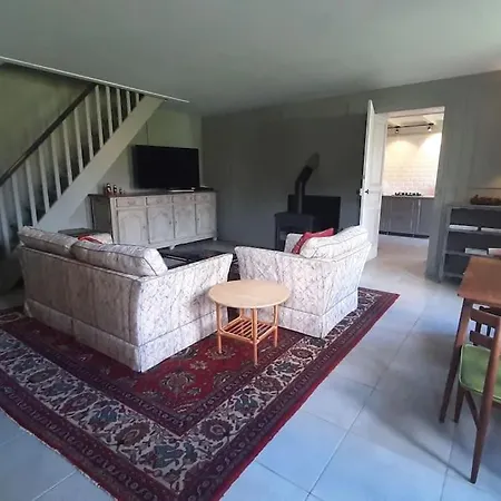 بيت للعطل Beautiful, Luxurious And Ideally Situated *