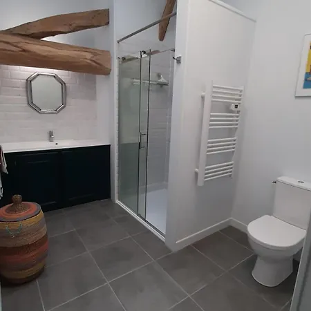 بيت للعطل Beautiful, Luxurious And Ideally Situated Criteuil-la-Magdeleine